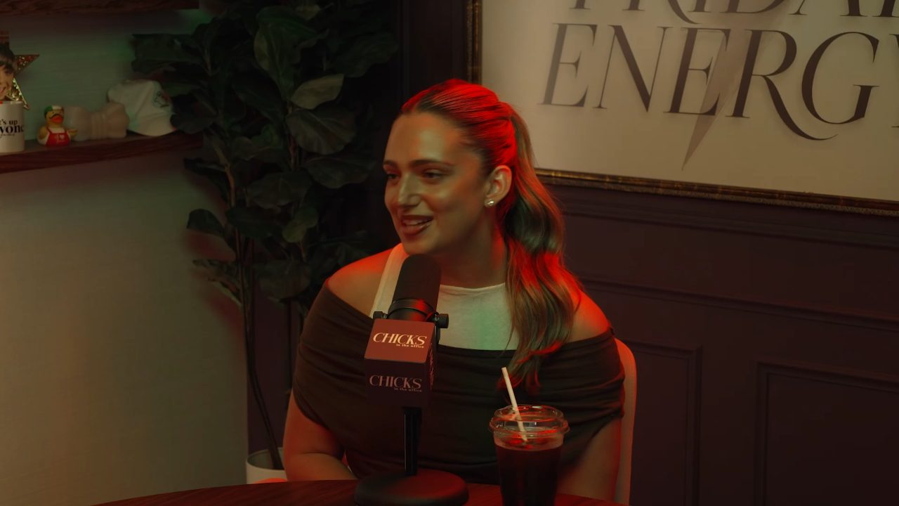 DWTS Week 1 Deep Dive, Tom Bateman Interview + Mormon Wives: Mikayla Exits & Taylor Custody Battle