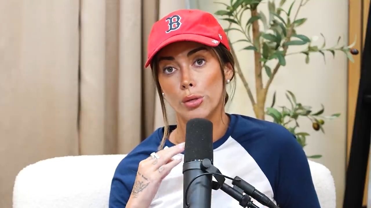 HOW TO IDENTIFY AND NAVIGATE NARCISSISTIC ABUSE | featuring Trauma Specialist Stacey Uhrig