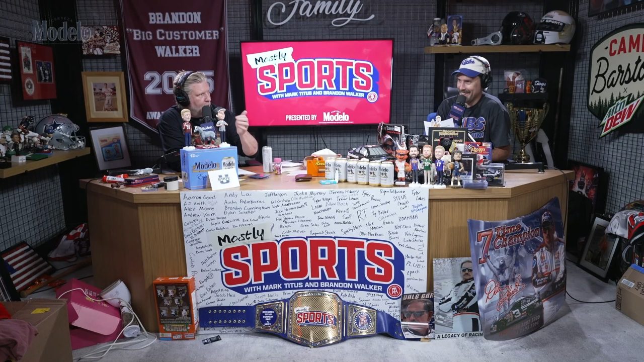 Case Keenum & The Bears Dominate The Eagles + MLB Playoffs Are Here | Mostly Sports EP 742 | 9.29.26