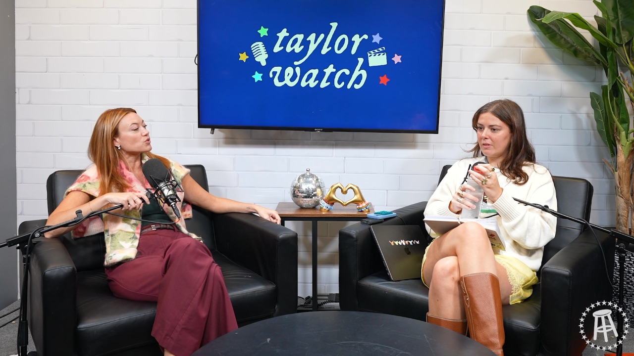 Taylor Swift is the Ultimate Girl's Girl + TLOAS Draft with Anna Coker | Episode 259